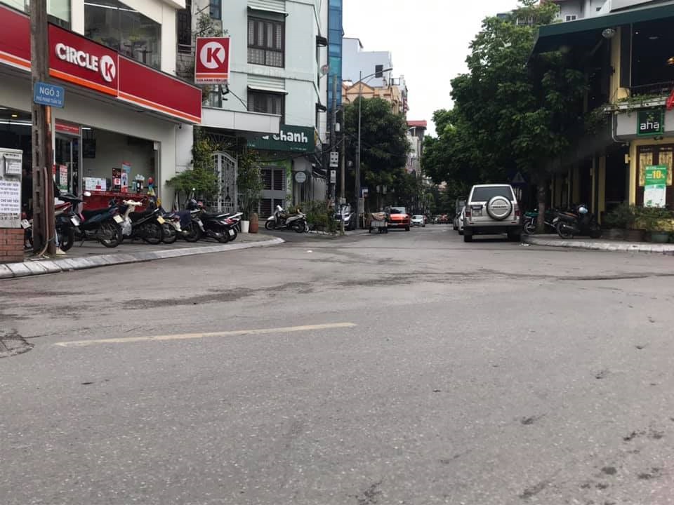 Bán nhà 5 tầng ngõ 3 Phạm Tuấn Tài Cầu Giấy, 55m2 vỉa hè rộng