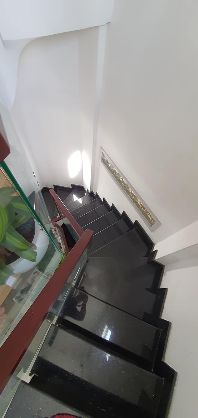 Bán gấp nhà Nguyễn Thái Sơn 6x6,5m , 4Tầng,giá 5,2tỷ
