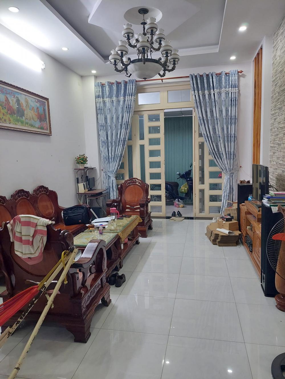 Nhà Hẻm 6m Tân Xuân Hóc Môn - 9m x20m Nguồn Thu 12tr/th- Chỉ Có 5 Tỷ 400