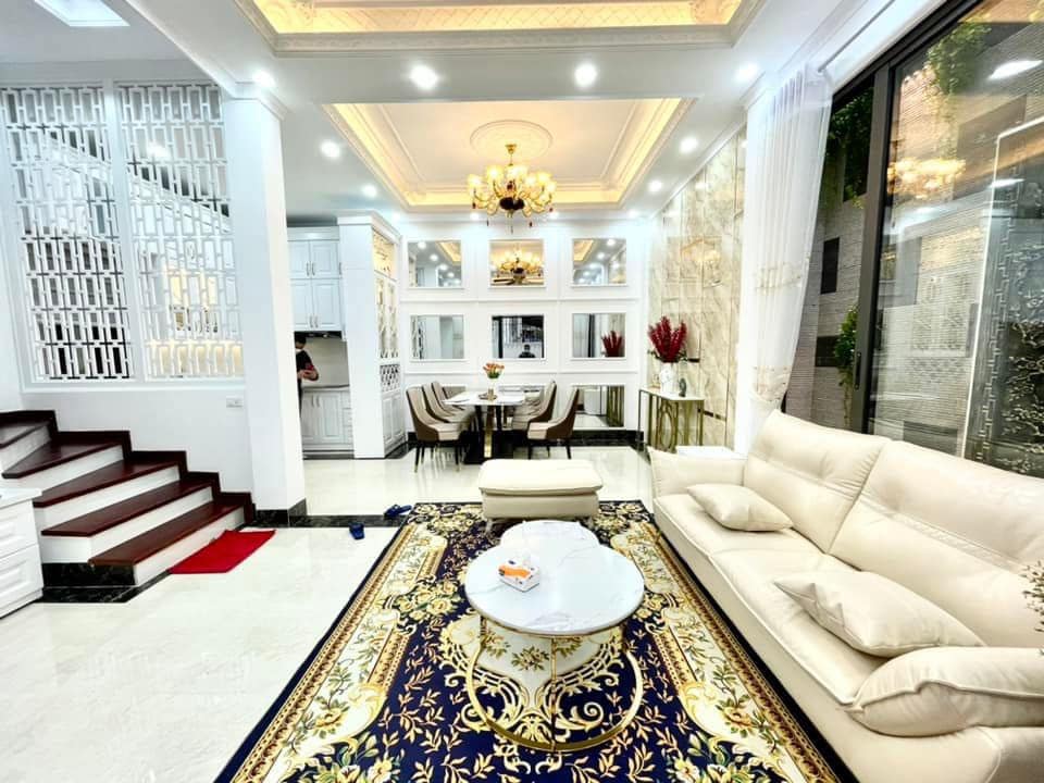 THỊNH QUANG 60M X 4 TẦNG Ô TÔ QUA NHÀ GIÁ 7,9TỶ NHÀ ĐẸP SIÊU SANG