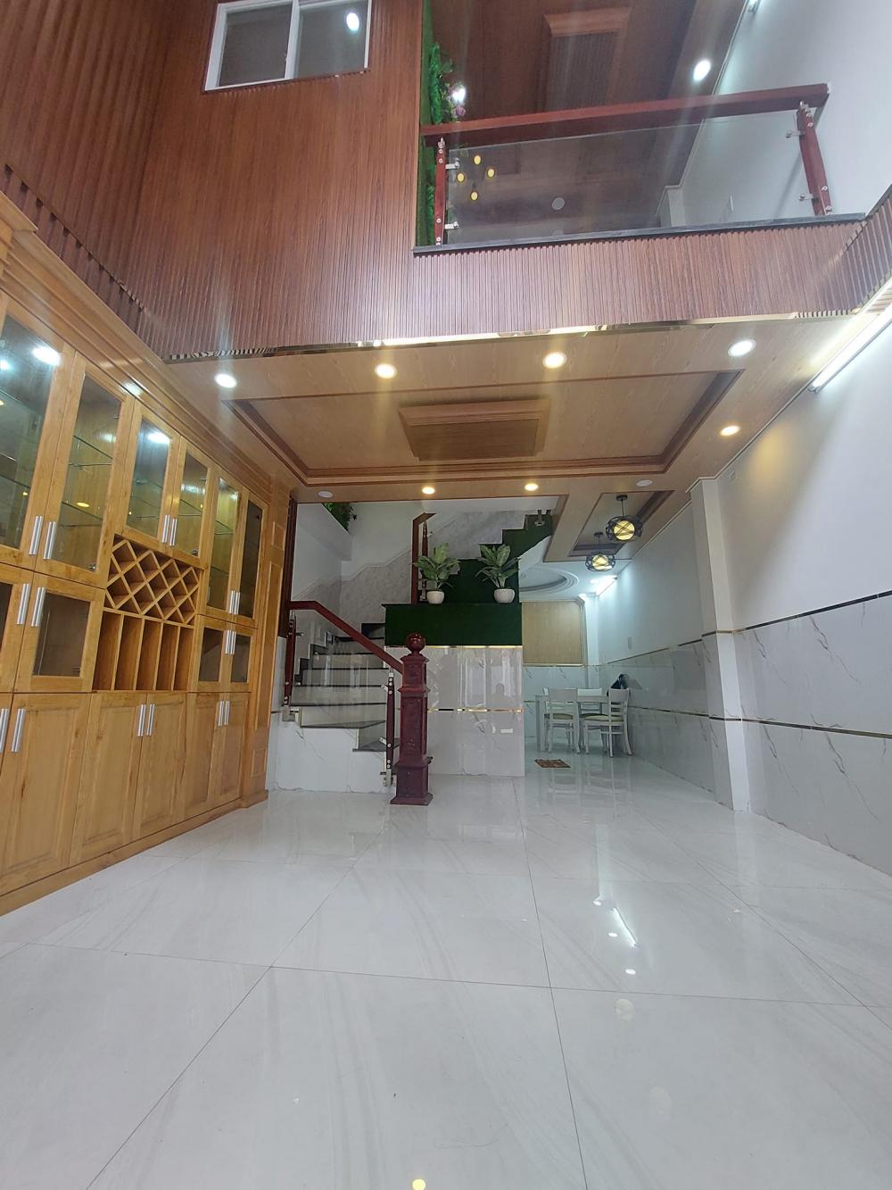 Bán Nhà Thống Nhất P.11 Gò Vấp 46m2 ( 4.2x11m x5tầng) giá 5.8tỷ