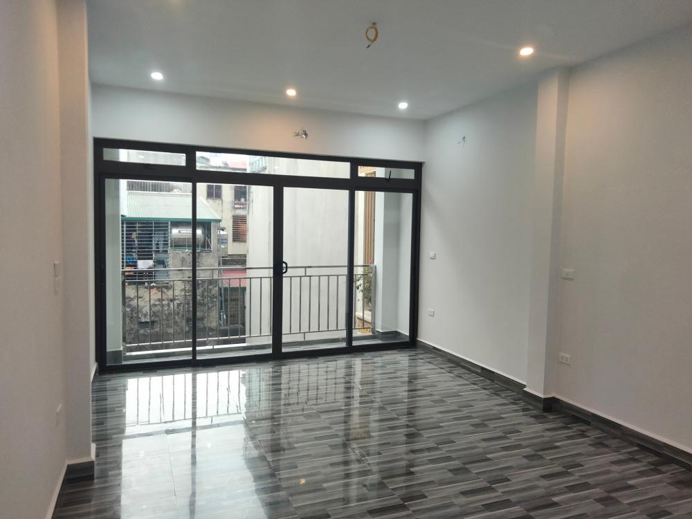 Bán nhà  phố Thái Hà, 2 mặt ngõ, ô tô tránh, 8 tầng thang máy, 82m, mt 5.5m, kd đỉnh,