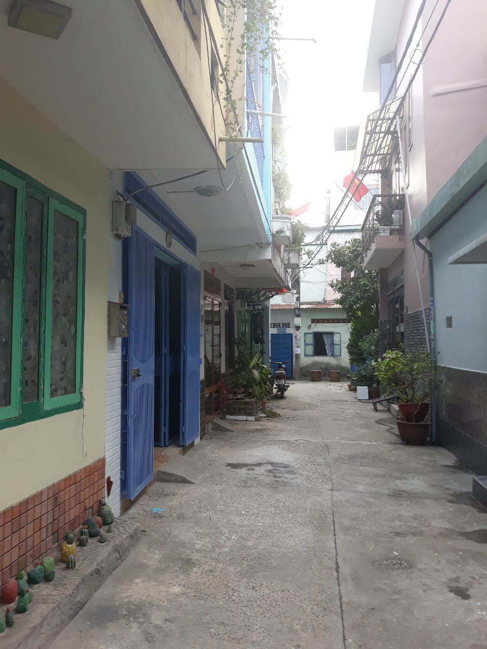 Bán Gấp Nhà Hẻm Xe Hơi Đinh Tiên Hoàng 4 x 10