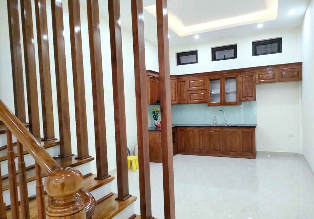 Bán Nhà Đẹp Mặt Ngõ Hoàng Văn Thái DT siêu Rộng 61m tương lai sáng ngời.