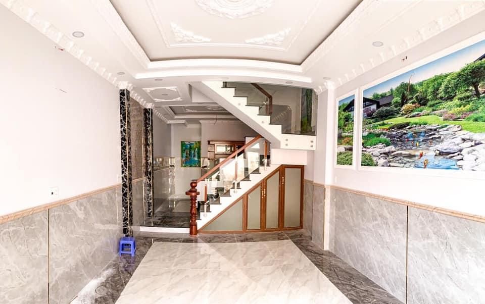 Bán Nhà Hẻm Lê Đình Thám Quận Tân Phú 56m, HXH đỗ cửa chỉ 4 Tỷ Nhỉnh