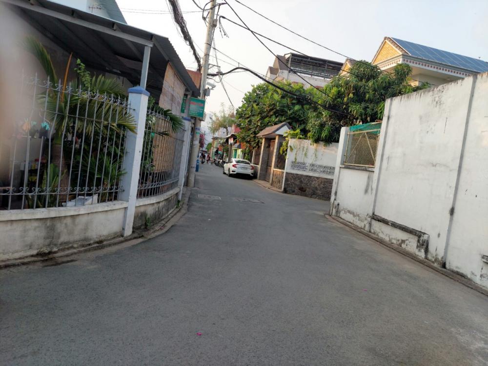 Bán nhà 3 tầng, HXH, Phan Văn Hớn, Tham Lương, Chỉ 5.8 TỶ.