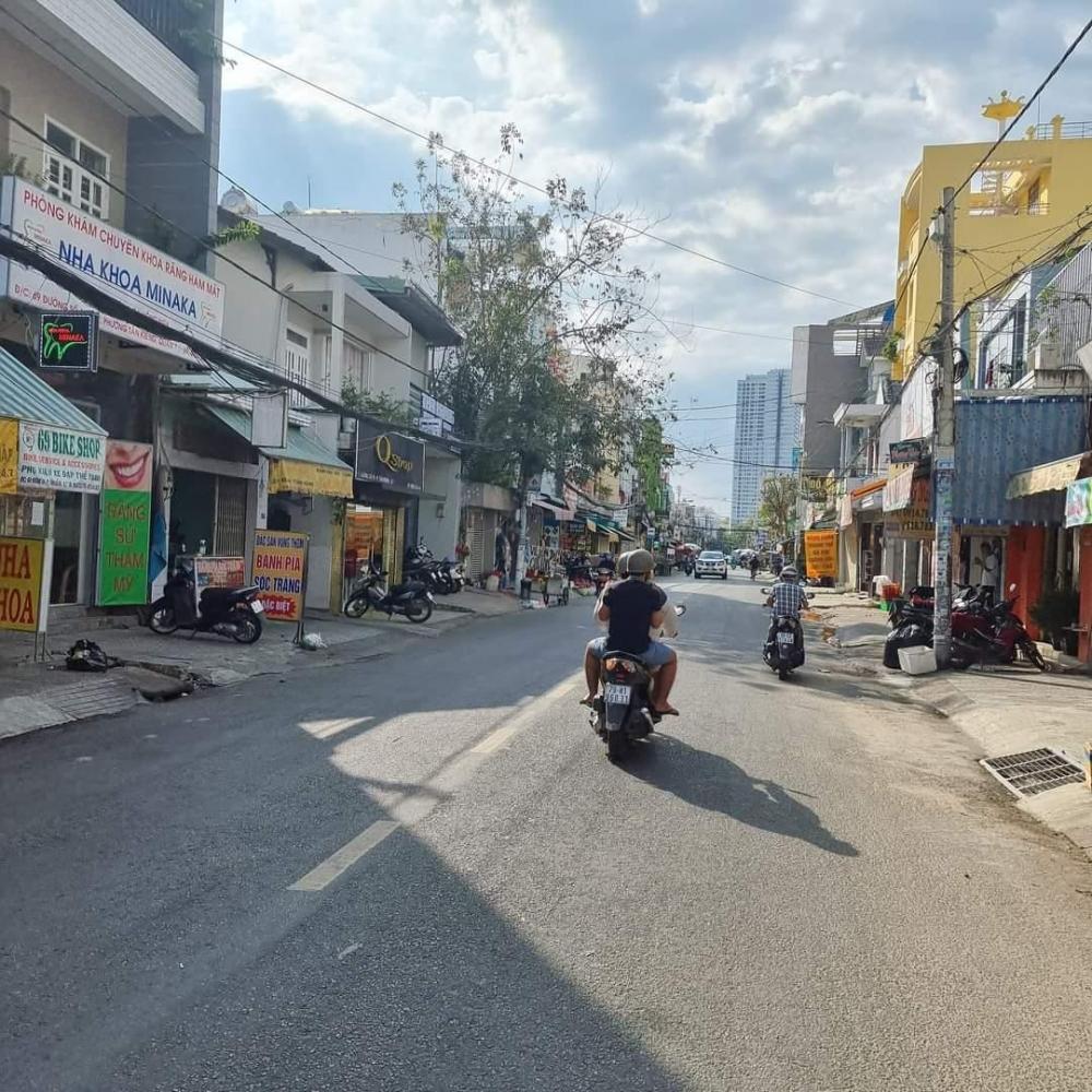 Nhà Phố ĐẲNG CẤP Tân Phú, 4 TẦNG, GIÁ TỐT, CHỈ 10.5 TỶ.