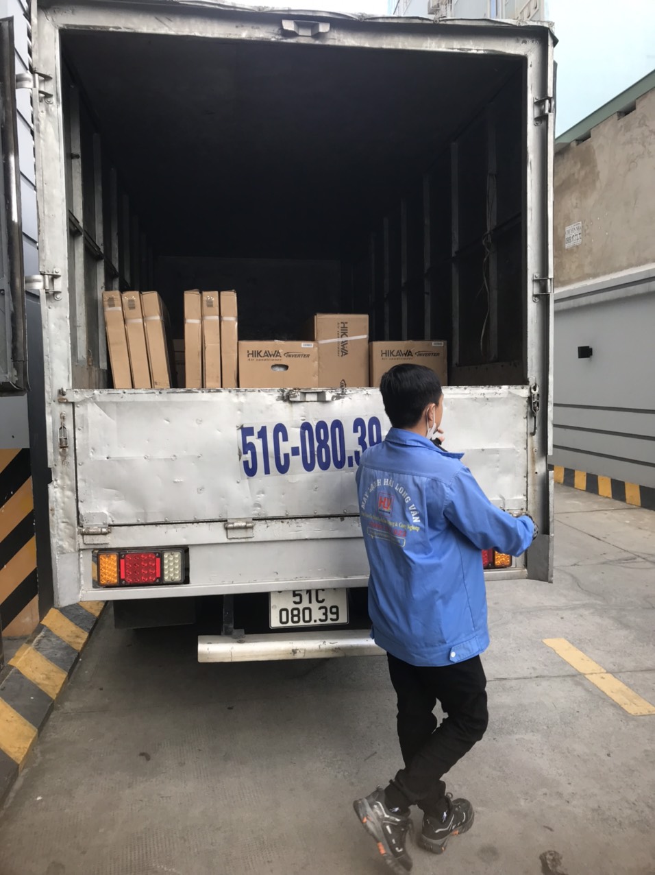 MUA MÁY LẠNH ÂM TRẦN HIKAWA GIÁ CỰC RẺ TẠI HẢI LONG VÂN  