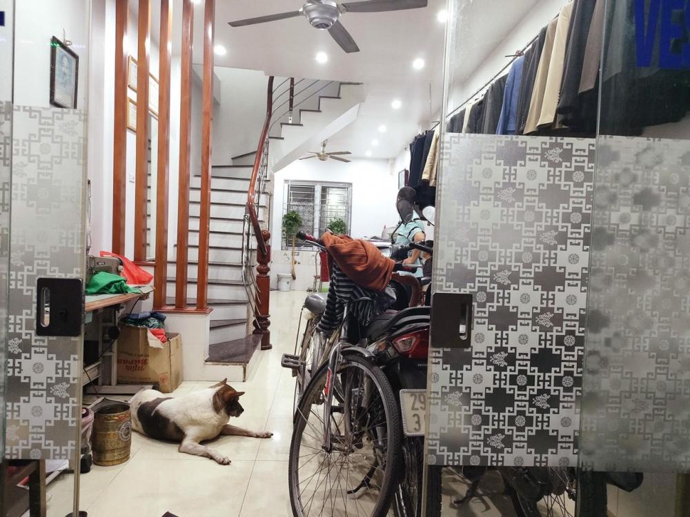 BÁN NHÀ MẶT PHỐ ĐỐC NGỮ 120M2 x 4T x MT4.2M x21 TỶ, VỊ TRÍ ĐẸP, KINH DOANH