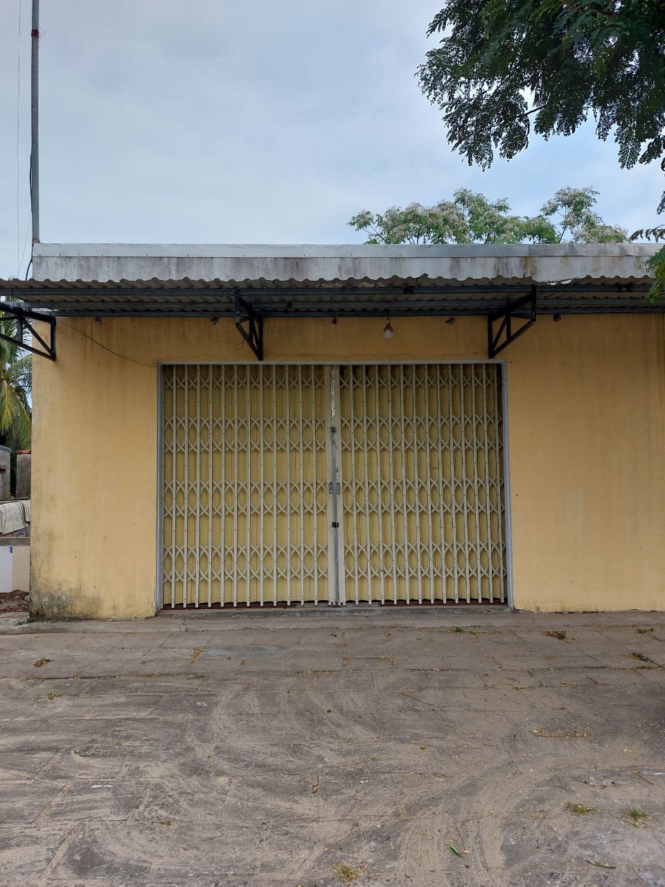 Bán Nhà Chính Chủ Kiệt Oto Hùng Vương, Hải Châu, giá rẻ chỉ 2,8 tỷ